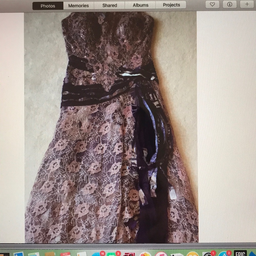 Classy elegant dress - Picture 2 of 8